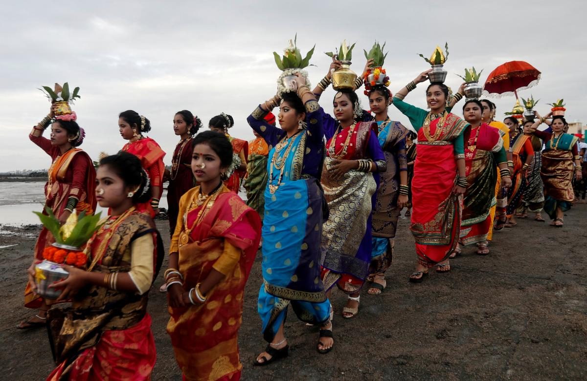 Чому в Індії носять по двоє трусів: розкриття культурних і практичних секретів