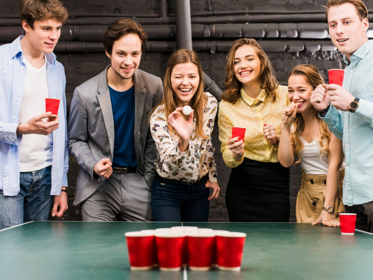 Що можна пограти з друзями: ідеї для веселого та згуртованого дозвілля