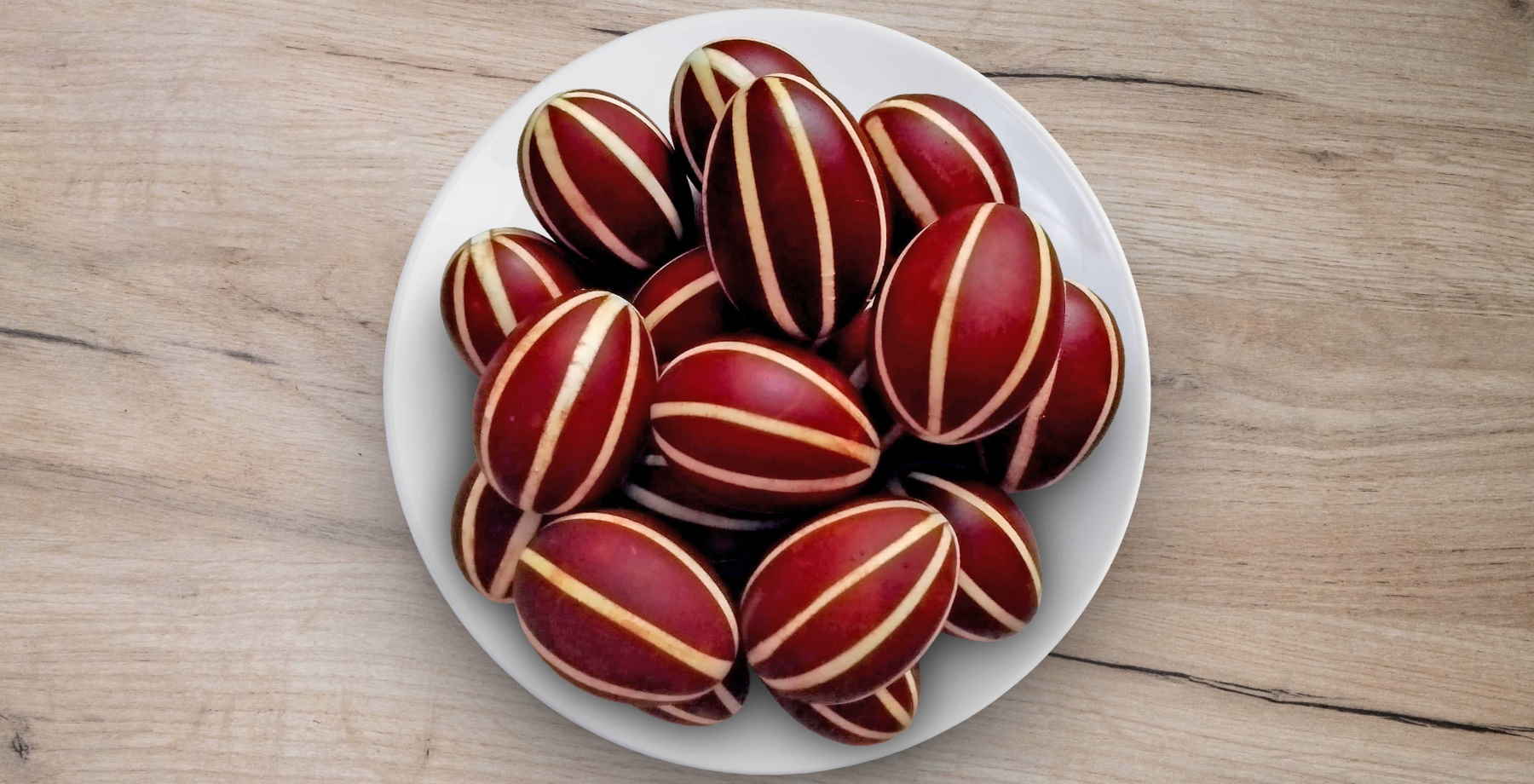Як пофарбувати яйця в цибулинні: традиційні секрети та сучасні хитрощі