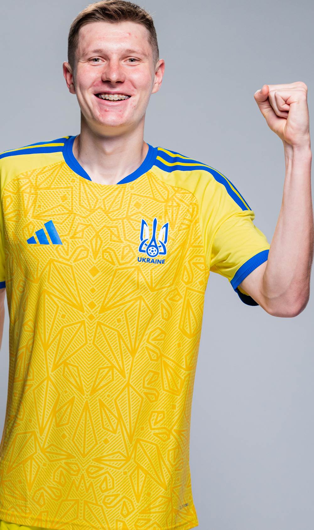 Бондаренко Артем: Біографія талановитого українського футболіста