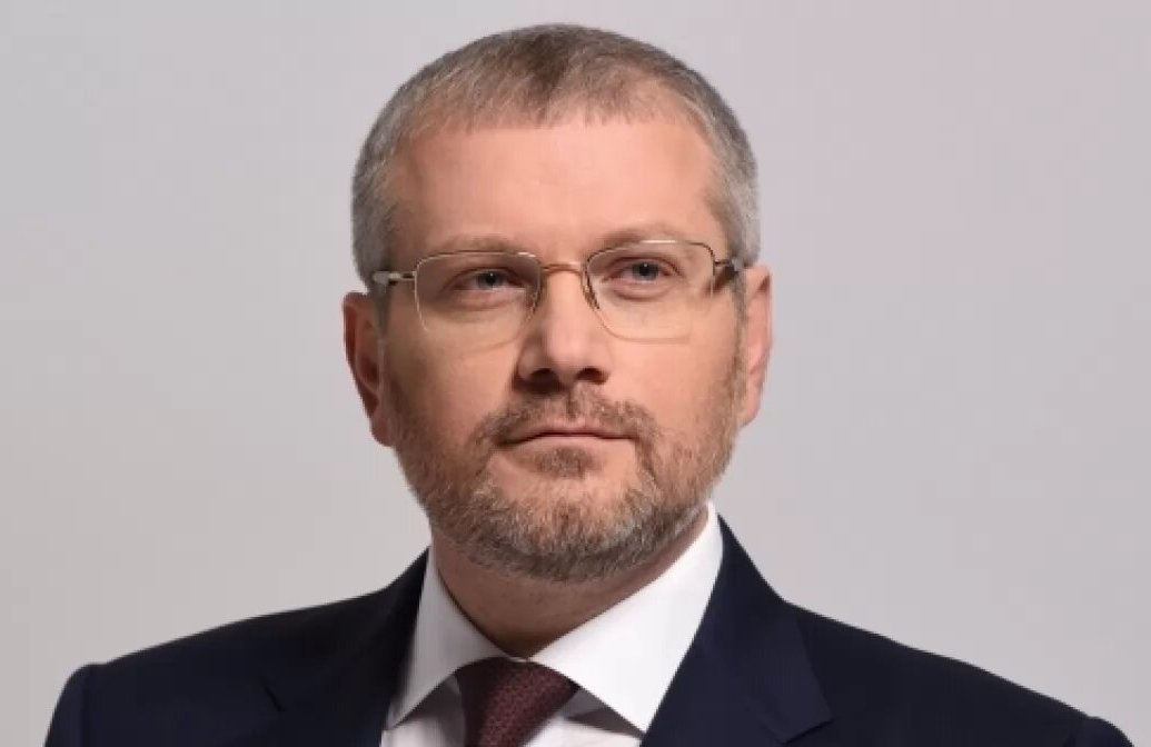 Олександр Вілкул: біографія від шахтаря до оборонця Кривбасу