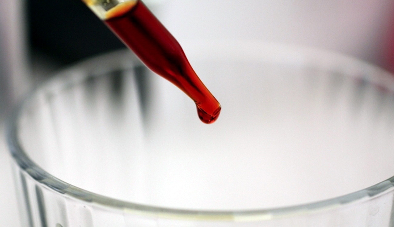 Чи можна пити йод з водою: ризики та безпечні альтернативи