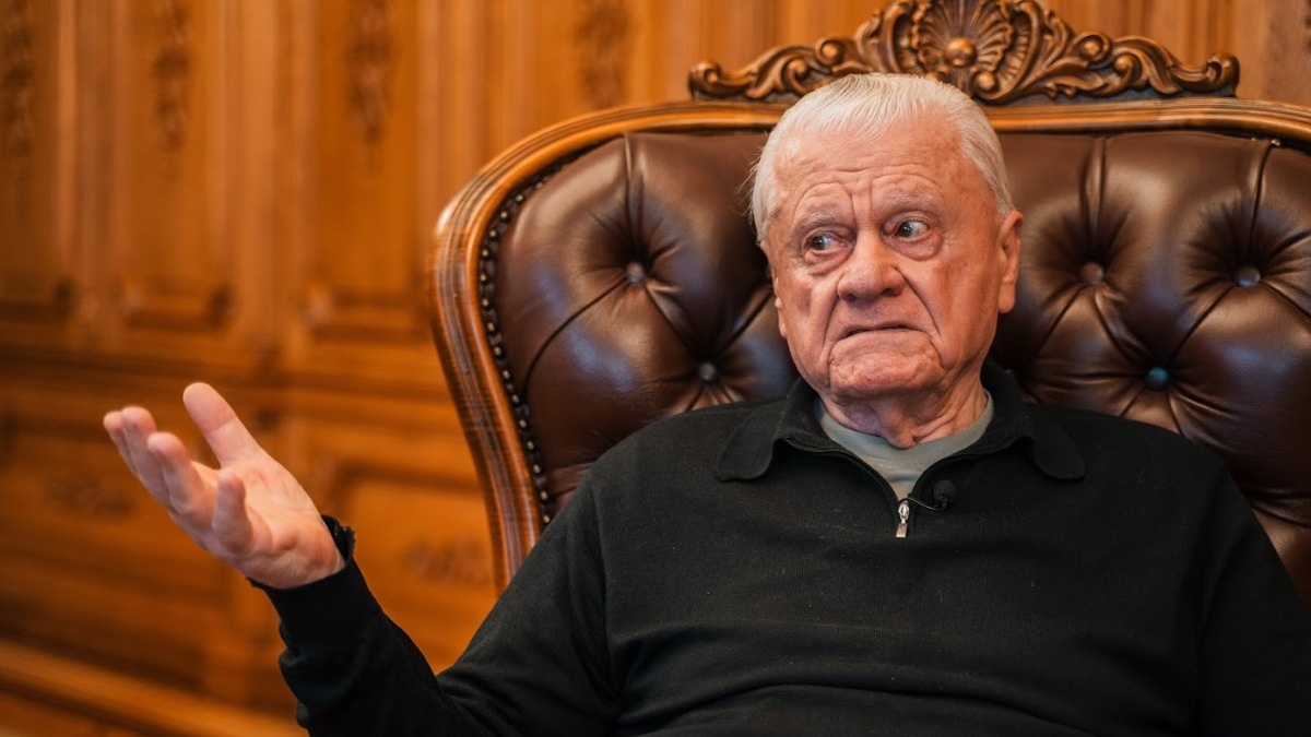 Яковишин Леонід: біографія легендарного аграрія та Героя України