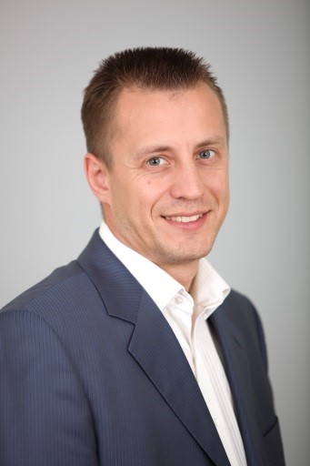 Євченко Олексій Біографія: Шлях Футболіста з Серцем Воїна