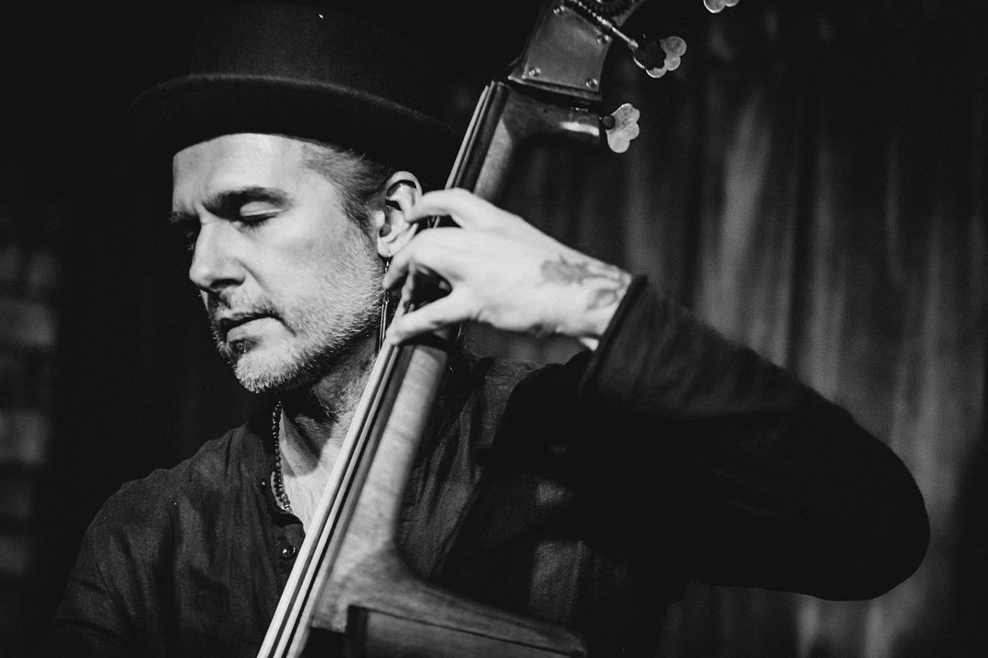 Денис Дудко: басова основа Океан Ельзи та джазових імпровізацій