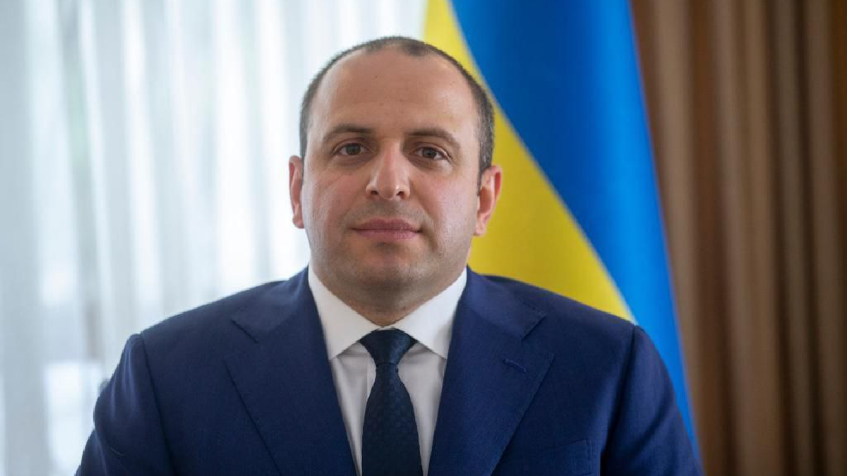 Рустем Умеров: від депортації до щита України