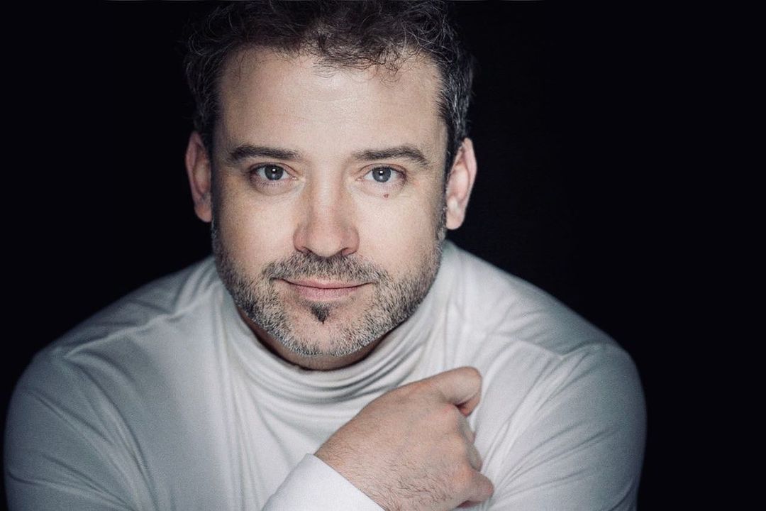 Денис Роднянський: актор, співак і патріот з Донецька