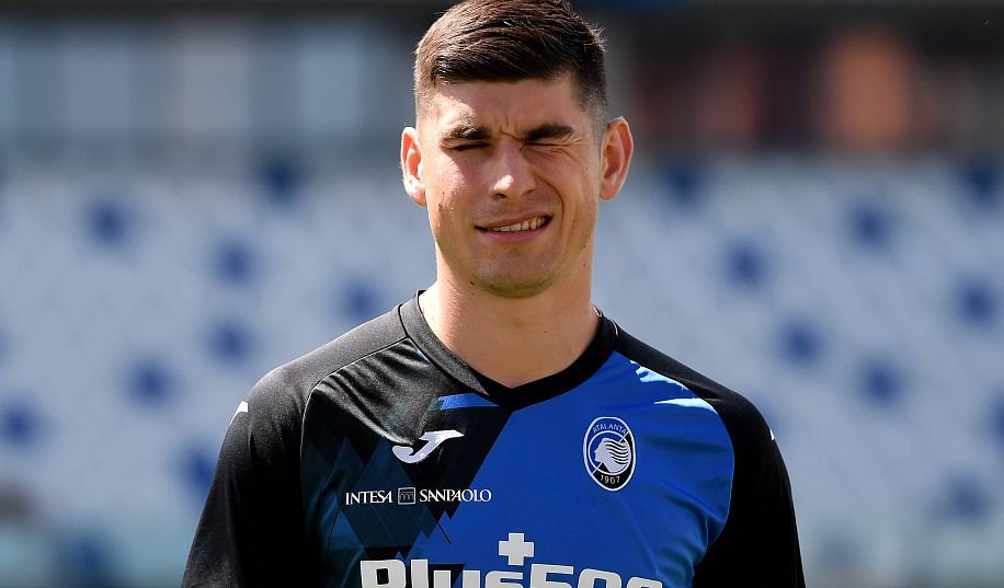 Руслан Володимирович Маліновський: король дальніх ударів