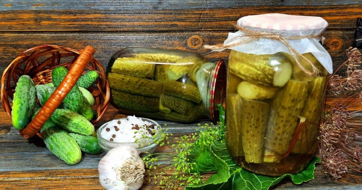 Як маринувати огірки: секрети хрустких заготовок на зиму