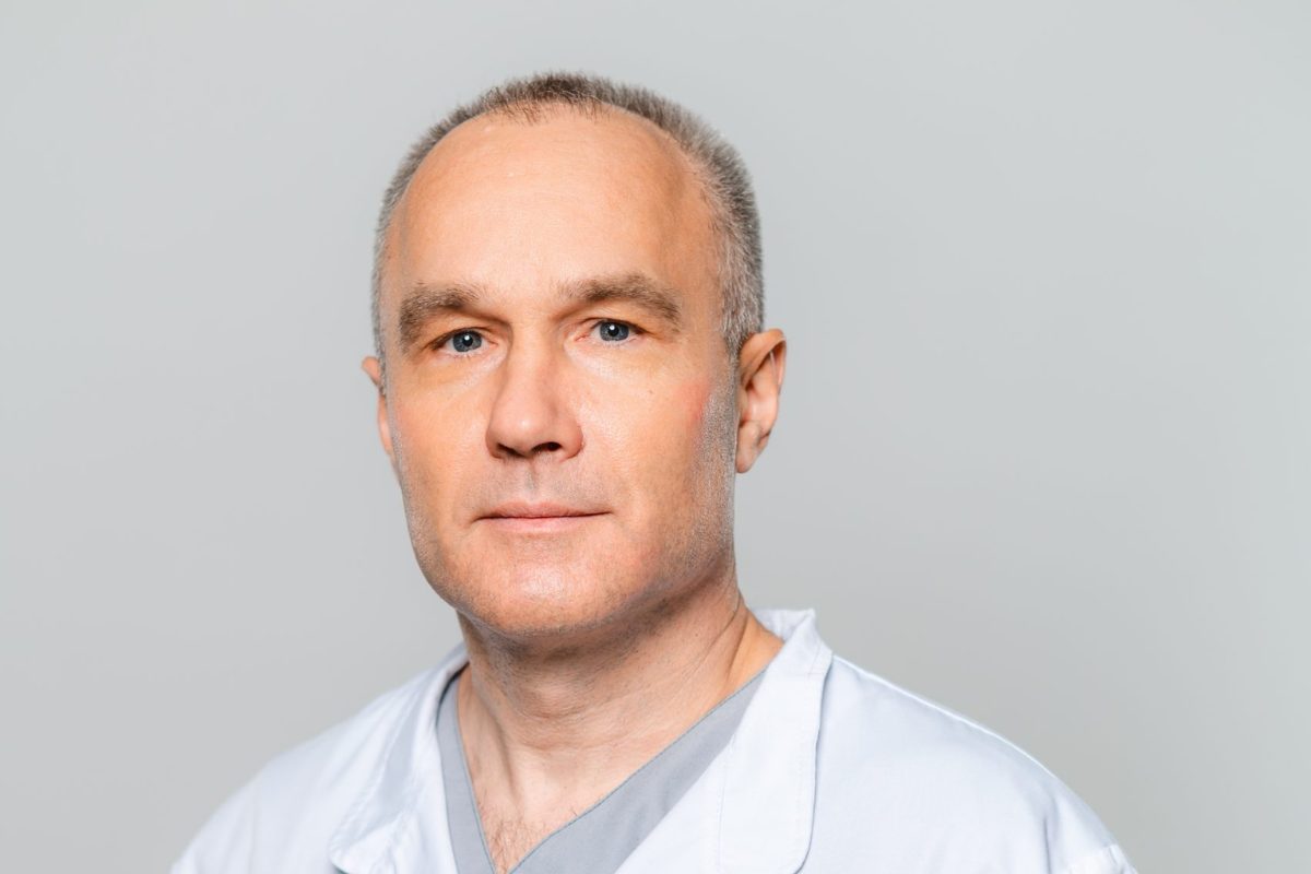 Кравець Олег Володимирович: провідний щелепно-лицевий хірург-онколог, який повертає пацієнтам голос, ковтання та впевненість