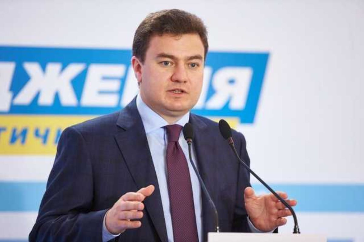 Віктор Бондар: біографія українського політика, міністра та депутата