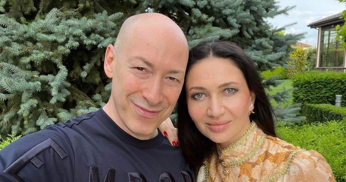 Дружина Гордона: хто така Олеся Бацман