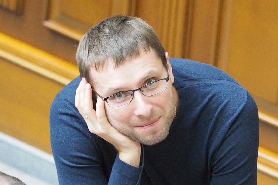 Володимир Парасюк: від сотника Майдану до лейтенанта ЗСУ – шлях людини, яка не вміє відступати