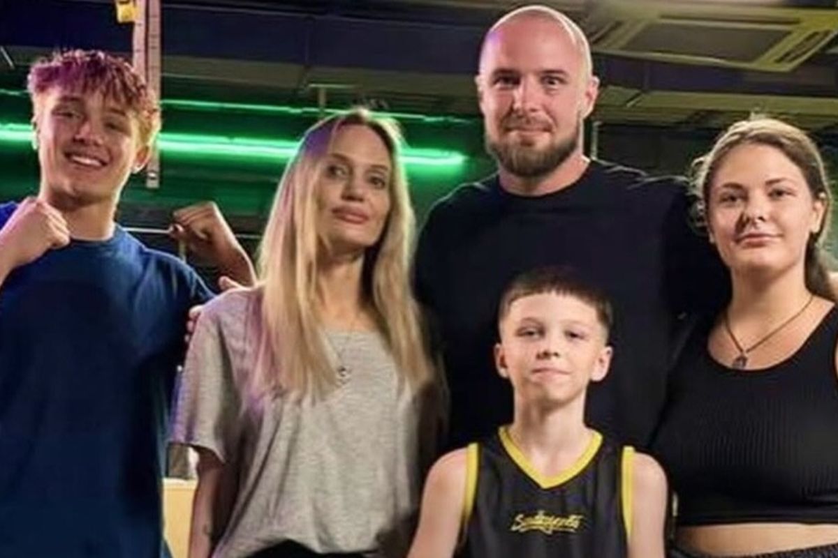 Несподіваний візит Анджеліни Джолі до боксерського клубу в Харкові
