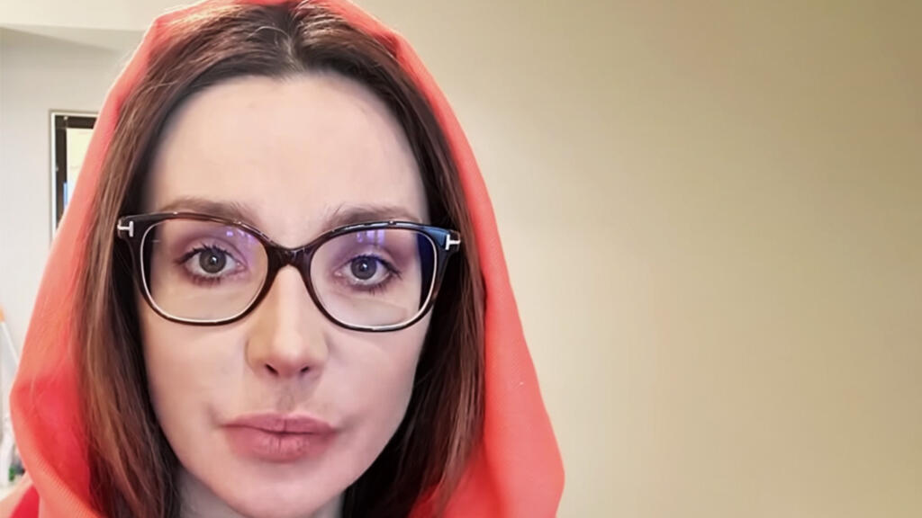 Оксана Марченко до і після: від гламуру екранів до образу паломниці
